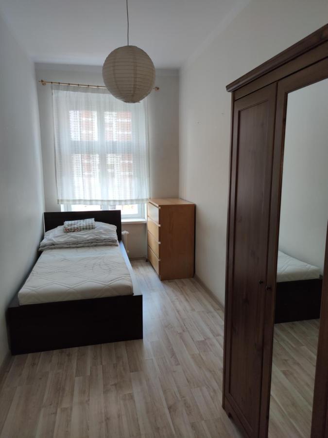 Przestronny Apartament Dla Czterech Osob Daire Wrocław Dış mekan fotoğraf