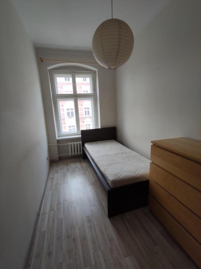 Przestronny Apartament Dla Czterech Osob Daire Wrocław Dış mekan fotoğraf